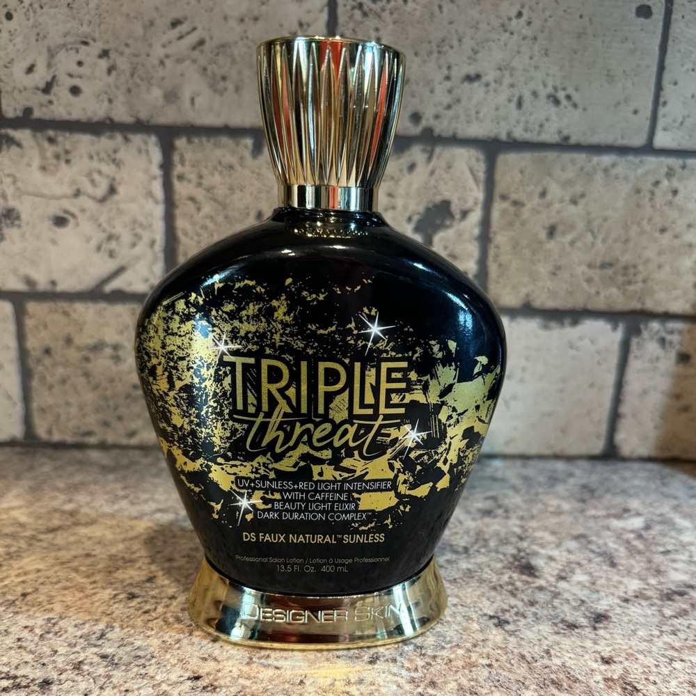 Triple threat, UV sunless and red light intensifier